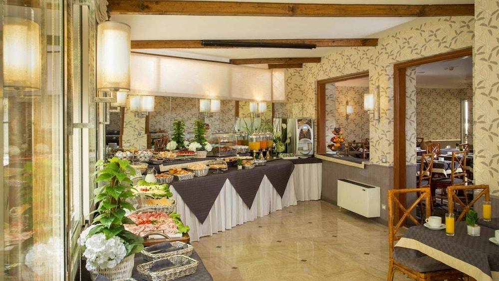 Hotel Santa Costanza By Omnia Hotels Рим Экстерьер фото