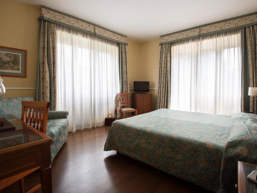 Hotel Santa Costanza By Omnia Hotels Рим Экстерьер фото
