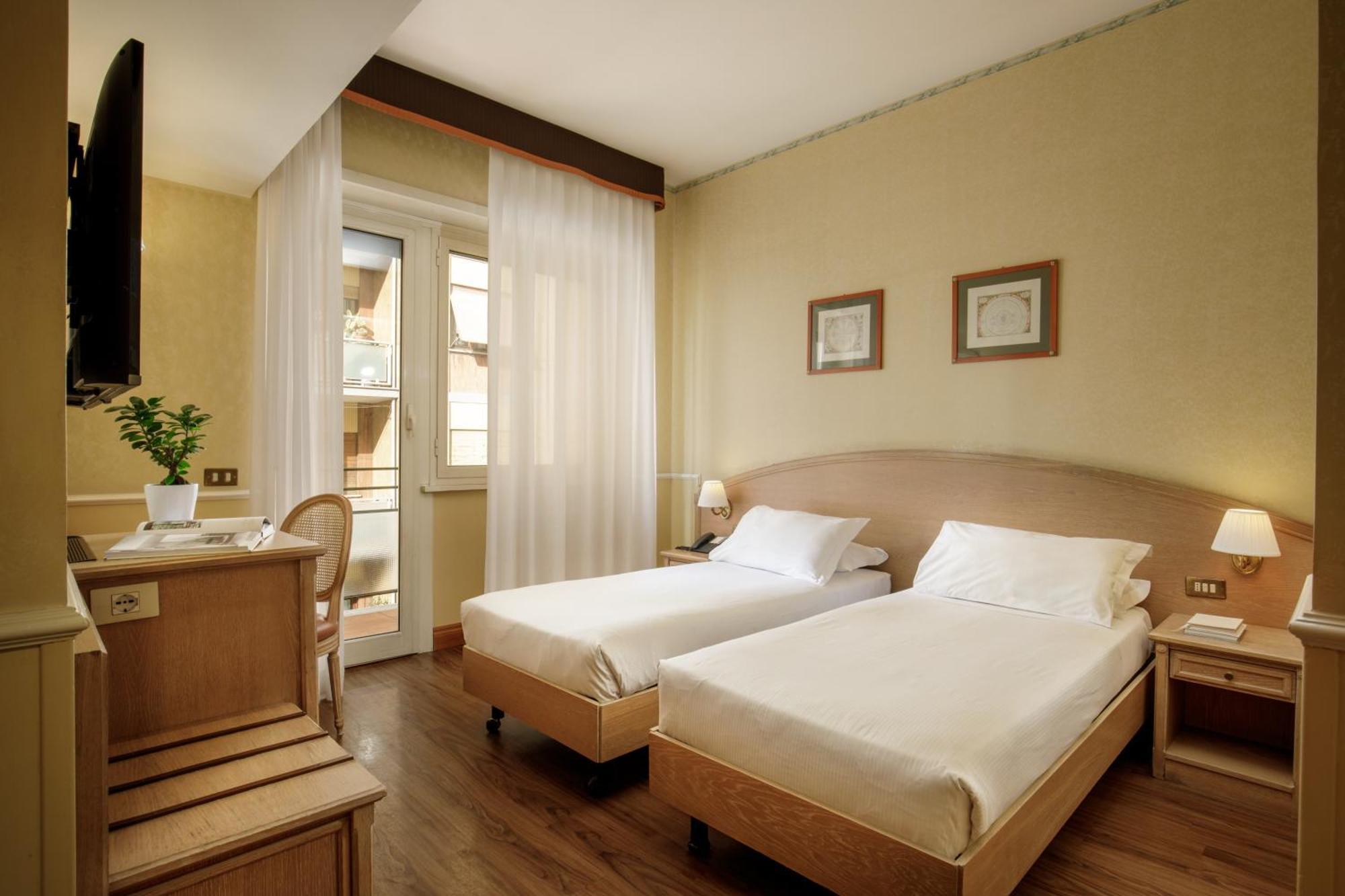 Hotel Santa Costanza By Omnia Hotels Рим Экстерьер фото
