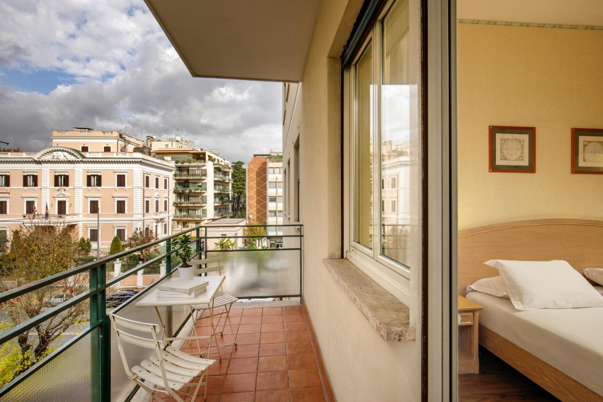 Hotel Santa Costanza By Omnia Hotels Рим Экстерьер фото