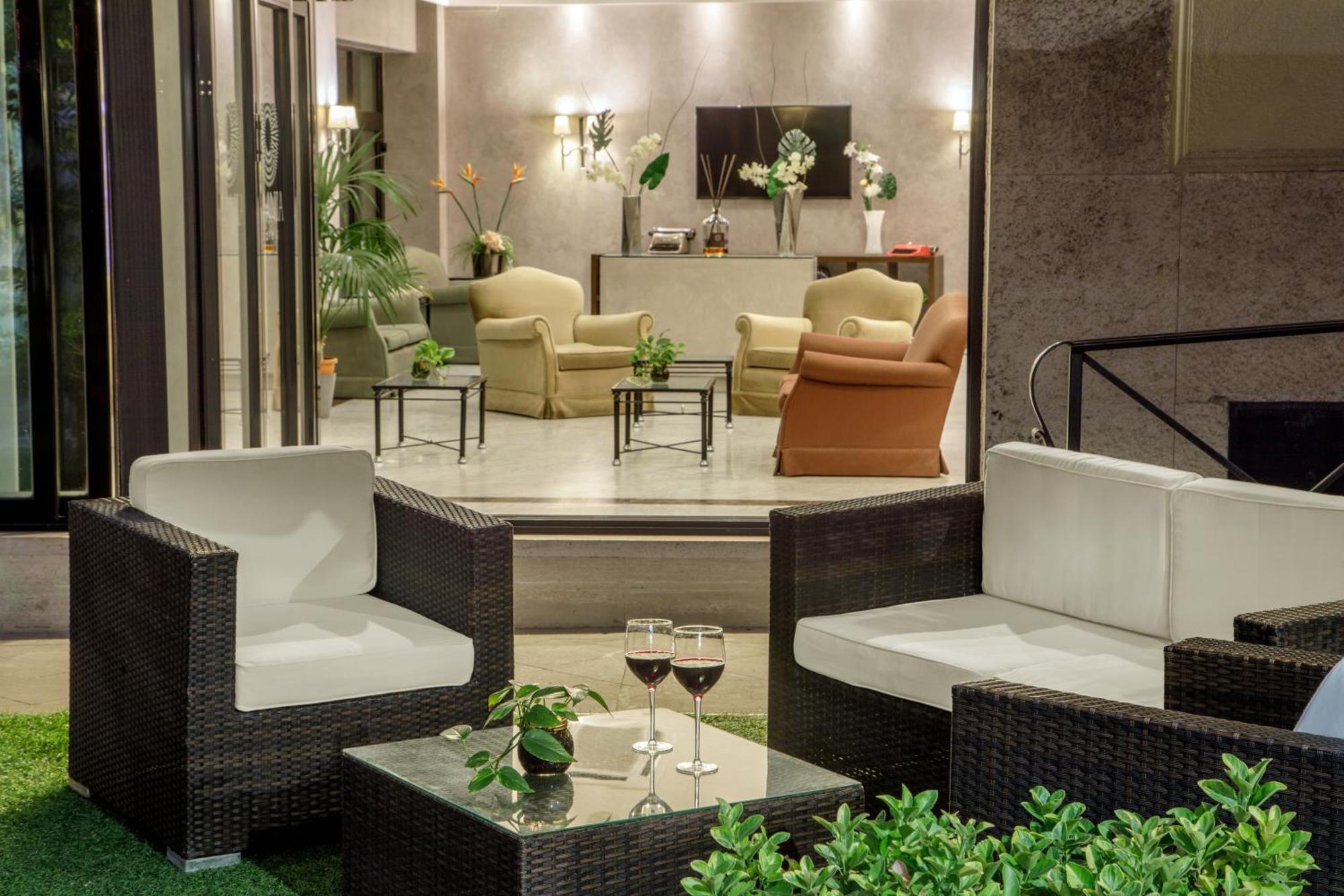 Hotel Santa Costanza By Omnia Hotels Рим Экстерьер фото