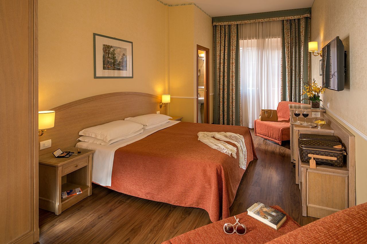 Hotel Santa Costanza By Omnia Hotels Рим Экстерьер фото